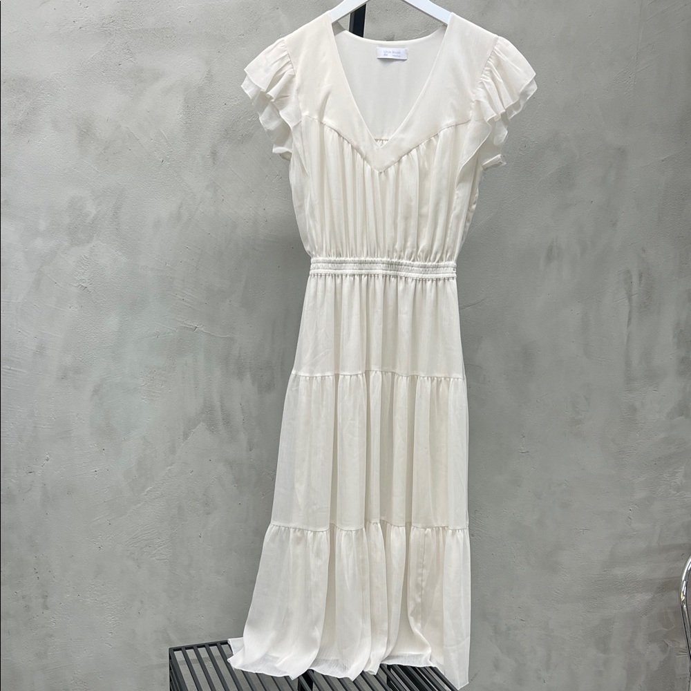 Little Moon Elegant White Ruffle Sleeve Dress